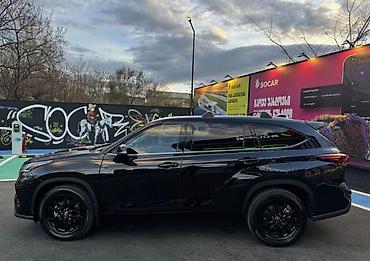 годаю: Toyota Highlander: 2023 г., Автомат, Гибрид, Кроссовер — 1
