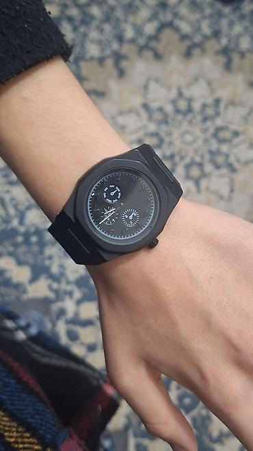 fenix 8: Часы наручные мужские, стиль минимализм/спорт, полностью в черном — 1