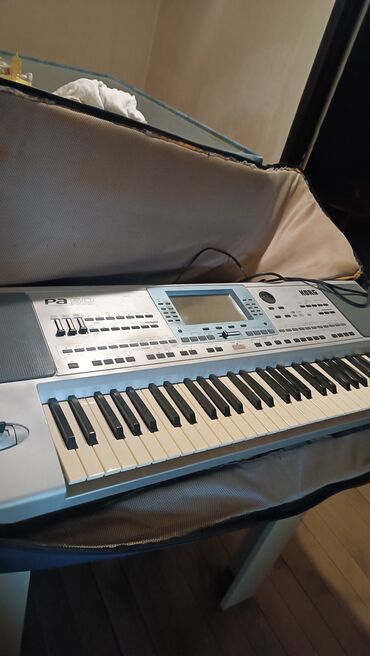 Musiqi mərkəzləri: Korg pa 50 sempler