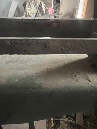 оборудование для магазина бу: Продаю весы. На 500 кг