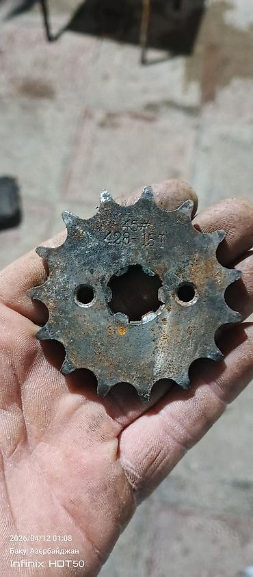 atlas kask: Salam hamiya.satilan eshyalarin arasinda ishlenmish mallar da var teze — 1