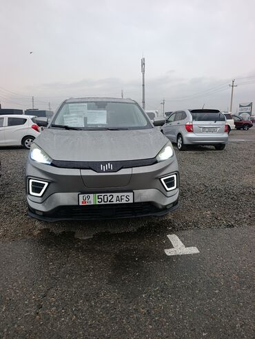 Weltmeister: Weltmeister EX5, 2022 г., 52890 км, Передний, В наличии — 1