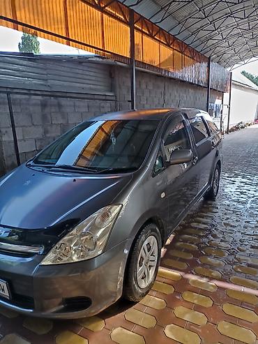 Toyota: Toyota WISH: 2004 г., Автомат, Бензин, Минивэн — 3