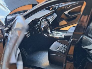 Figurice i makete: Audi RS6 AVANT C8/5G 1:18 - NOV NOVO! Model AUDI RS6 Avant — 12
