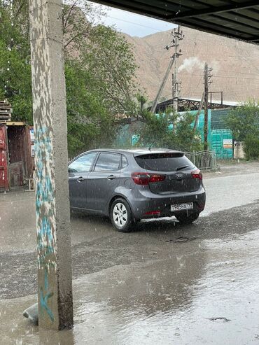 я ищу лада приора: Kia Rio: 2013 г., 1.6 л, Автоматтык, Бензин, Хетчбек