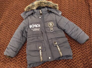 детские куртки зимние: Детская куртка зимняя, на 4,5 6лет синего цвета состояние хорошее