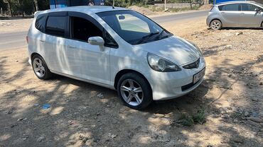 авто в рассрочку без первоначального взноса бишкек: Honda Fit: 2002 г., 1.3 л, Автомат, Бензин, Седан