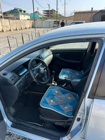 Toyota: Toyota Corolla: 2006 г., 1.4 л, Механика, Бензин, Хэтчбэк — 5