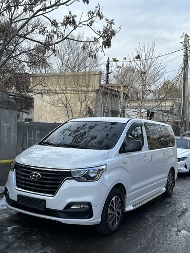 Hyundai: Hyundai Starex: 2020 г., 2.5 л, Автомат, Газ, Минивэн