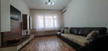 снять квартиру в заре: 3 комнаты, 67 м², 105 серия, 2 этаж, Косметический ремонт