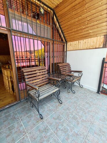 Günlük kirayə evlər: 220 kv. m, 4 otaqlı, Kanalizasiya, İnternet, Telefon — 8