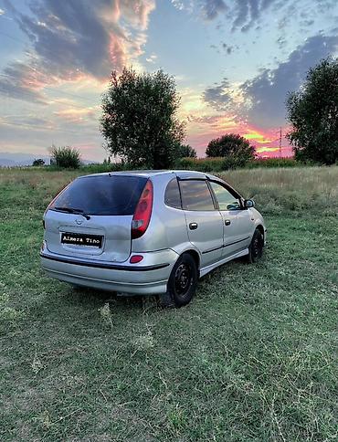 almer: Nissan Almera Tino: 2002 г., 1.8 л, Механика, Бензин, Минивэн — 4