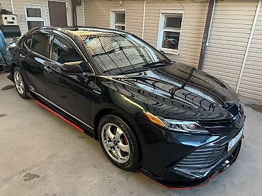 corolla 2018: Toyota Camry: 2018 г., 2.5 л, Вариатор, Гибрид, Седан — 9