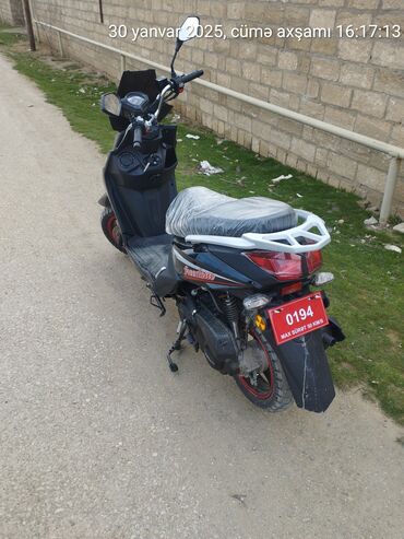 Motosikletlər: - FREEDOM, 50 sm3, 2024 il, 2000 km — 9