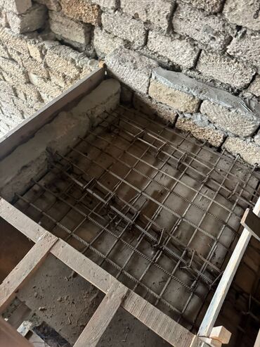 Həyət evləri və villaların satışı: Ev Şuşa Ramanada yerləşir senet var iki mərtəbəlidi heyəti 2sot yarım — 9