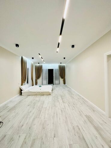дом на ошском рынке: Дом, 326 м², 5 комнат, Агентство недвижимости, Дизайнерский ремонт