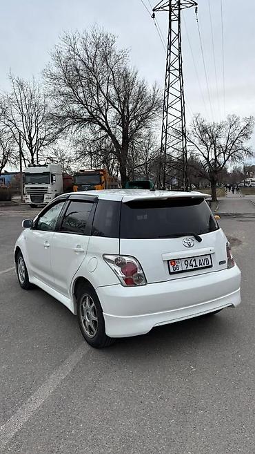 Toyota: Toyota Ist: 2002 г., 1.5 л, Автомат, Бензин, Хэтчбэк — 5