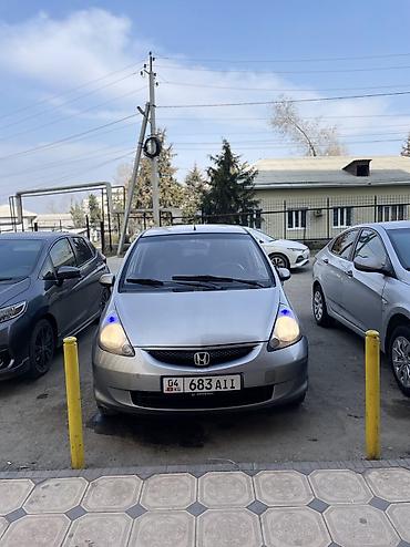 Honda: Honda Jazz: 2007 г., 1.3 л, Механика, Бензин, Хэтчбэк — 2