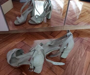 palladium ženske čizme: Sandale, 40