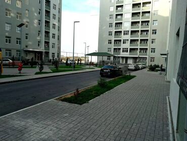 Uzunmüddətli kirayə mənzillər: Mənzil kirayəyə verilir. Ailəli olması mütləqdir. Binada 70 faizdən — 2