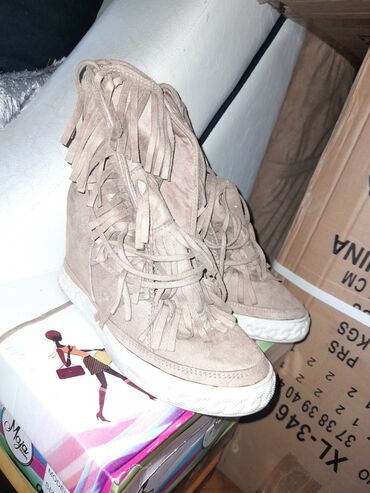 srebrni nakit beograd: Ankle boots, Asics, 37