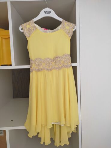 шикарное платье для девочки: Детское платье, цвет - Желтый, Новый