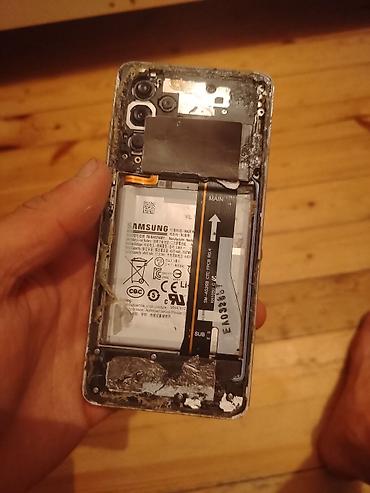 aux kabel iphone: Samsung Galaxy A52, 128 GB, rəng - Ağ, Qırıq, İki sim kartlı, Face ID — 2