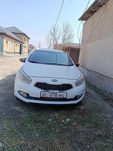 Kia: Kia Ceed: 2014 г., 1.6 л, Автомат, Газ, Хэтчбэк — 1