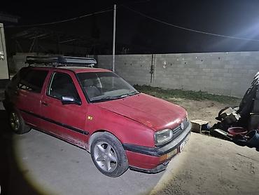 w211 2 7: Volkswagen Golf: 1993 г., 1.6 л, Механика, Бензин, Хэтчбэк — 3