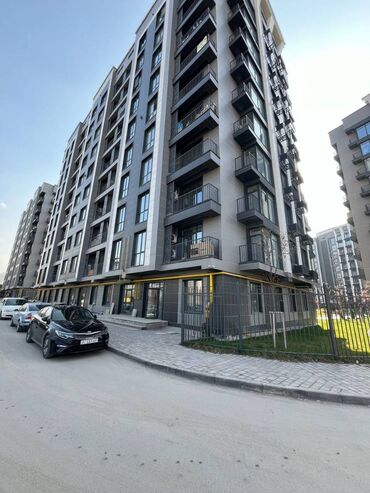 земельный участок первая линия: Продается коммерческое помещение на первом этаже 📍 Адрес: Авангард