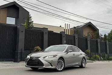 Lexus: Lexus ES: 2019 г., 2.5 л, Гибрид — 4