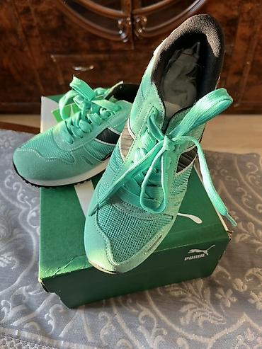 Кроссовки и спортивная обувь: Кроссовки PUMA оригинал с Америки - Модели: на фото две пары. 1) — 1