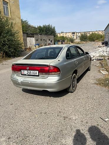 Mazda Cronos: 1983 г., Механика, Седан
