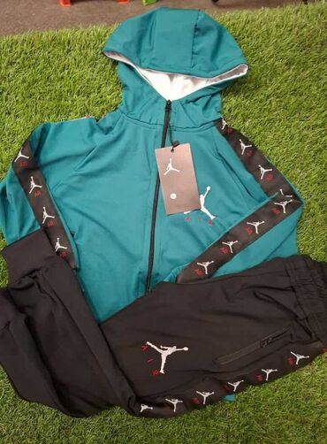 Komplet trenerke: Komplet dečije trenerke sa kapuljačom i patentnim zatvaračem, idealan — 5