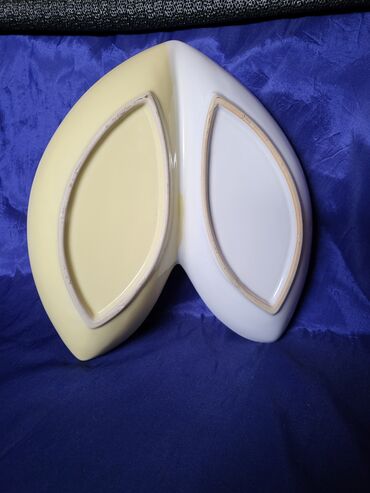 Ostalo posuđe: Tanjir nov,vintaz porcelanski za serviranje,posluzenje. Tanjir pun na lalafo.rs — 10 Ostalo posuđe: Tanjir nov,vintaz porcelanski za serviranje,posluzenje. Tanjir pun — 10