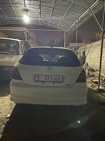 mazda 326: Honda Civic: 2000 г., 1.5 л, Вариатор, Бензин, Хэтчбэк — 8