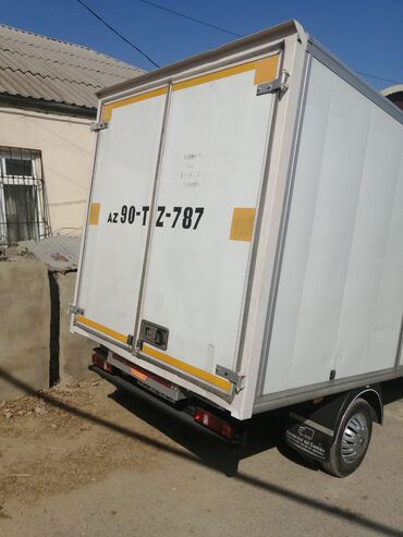 Yük maşınları: Ford Transit yük maşını – qutu kuzovlu (box) versiya - Marka/model — 4