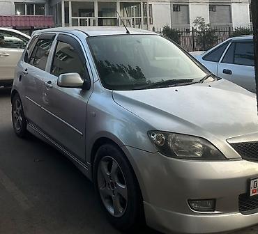 Mazda Demio: 2002 г., 1.5 л, Автомат, Хэтчбэк