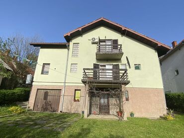 Kuće na prodaju: 252 kv. m, 5 soba — 7