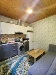 Günlük kirayə evlər: 100 kv. m, 2 otaqlı, Telefon, İşıq, Su — 6