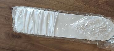 Toy paltarları və aksesuarları: Gəlinlik satılır. Los Angeles-dən 600$-a alınıb(Firma Melody Bridal — 8