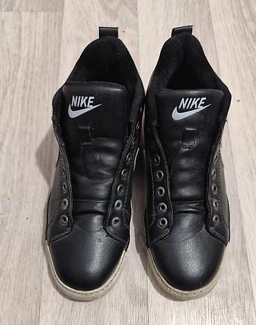 кеды: Мужские кроссовки, 41, Nike, Б/у, цвет - Черный, Самовывоз, Платная доставка — 3