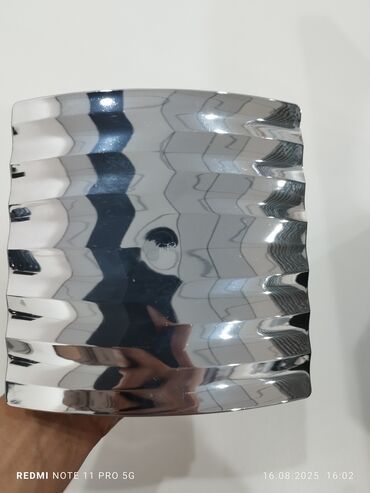 Elektrikli qızdırıcılar və radiatorlar: Ventilyator Yeni, Divara quraşdırılmış, Pərli, Kredit yoxdur, Ödənişli çatdırılma