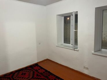 сдается дом в канте: 60 кв. м, 3 бөлмө, Жертөлө, ороо, Забор, тосулган