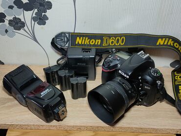 lcd: Nikon D600 tam kadr (FX) DSLR fotoaparat dəsti Dəstək və tərkib: -