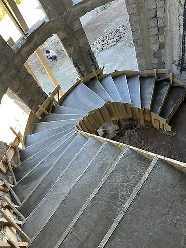 plant beton: Бетонная лестница Для дома, Форма лестницы: Винтовая — 3