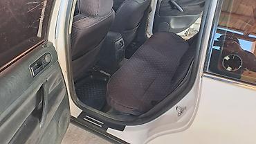 Volkswagen: Volkswagen Passat Variant: 2002 г., 0.2 л, Механика, Бензин, Универсал — 4