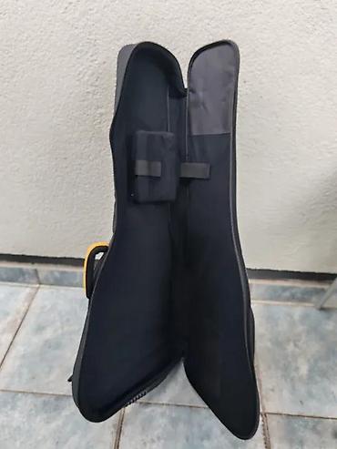 bas gitara cena: ORTEGA TOUR PLAYER TORBA ZA GITARU | Slanje po dogovoru ili lično — 3