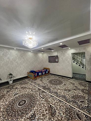 Продажа коттеджей и домов: ‼️‼️Продаётся двухэтажный дом 📍Адрес: Ак-Ордо 3 Участок: 4 сотки — 4