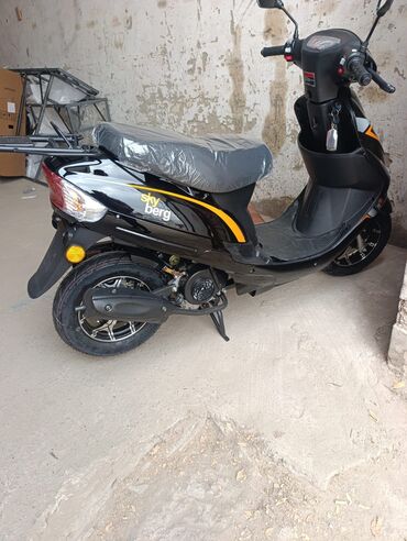 Mopedlər,skuterlər: Skyberg skuter0.49 Kub 45 km Saat surət Butun sənəldər verilir - — 5